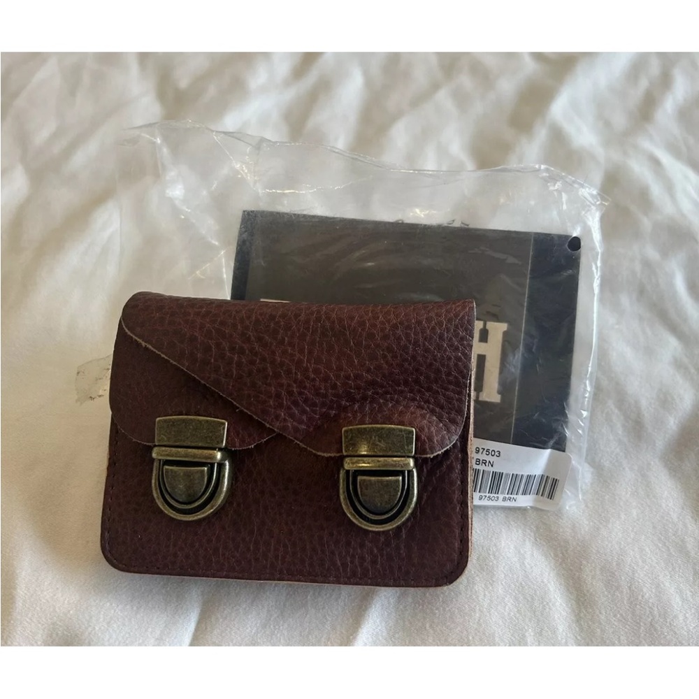 NWT Duluth Trading Co Lifetime Accordion Leather Wallet With Clasps